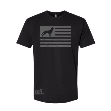 KIOTI Black American Land Tee with coyote and stripes flag design